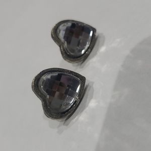 Earings